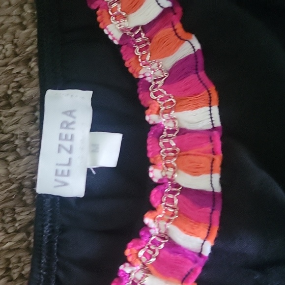 Velzera Boho Tunic Black Embroidered with tassels - Picture 4 of 4